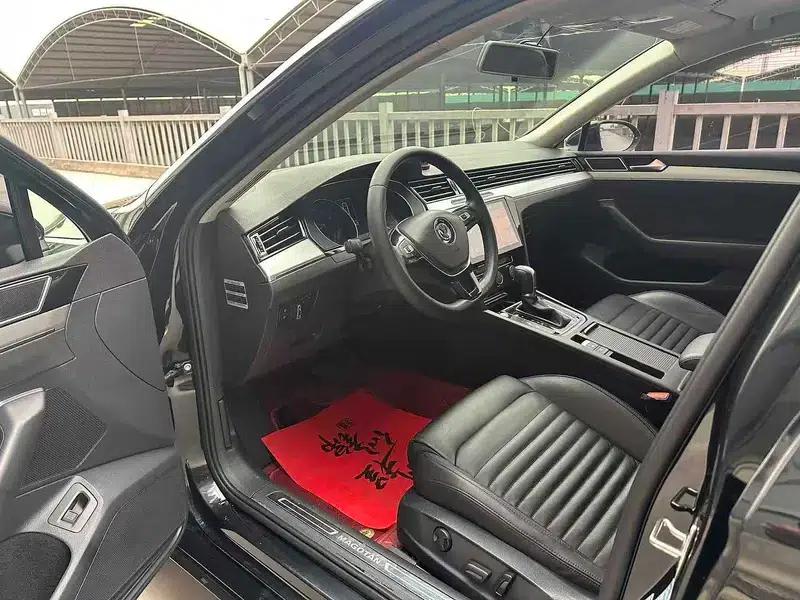 2017 Volkswagen Magotan 330TSI DSG Leading Edition — миниатюра 9