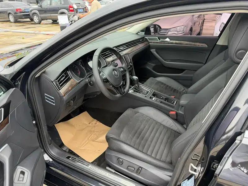 2017 Volkswagen Passat 330TSI DSG Comfort — миниатюра 8