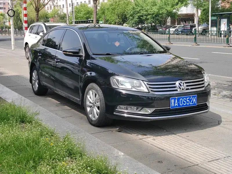 2015 Volkswagen Passat 1.8TSI Leading Edition — миниатюра 3