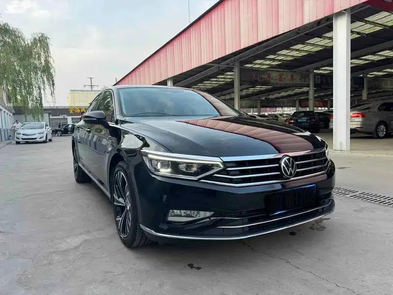 Volkswagen Passat 2021 330TSI DSG 30th Anniversary Edition — миниатюра 3