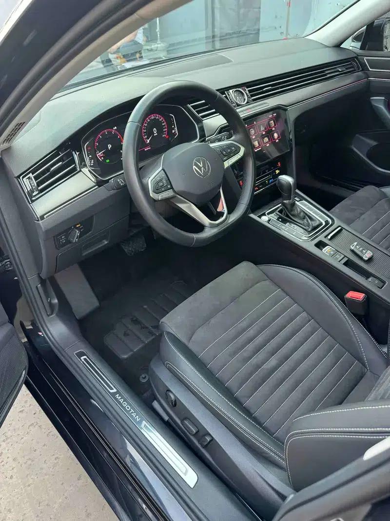 Volkswagen Passat 2021 330TSI DSG 30th Anniversary Edition — миниатюра 8
