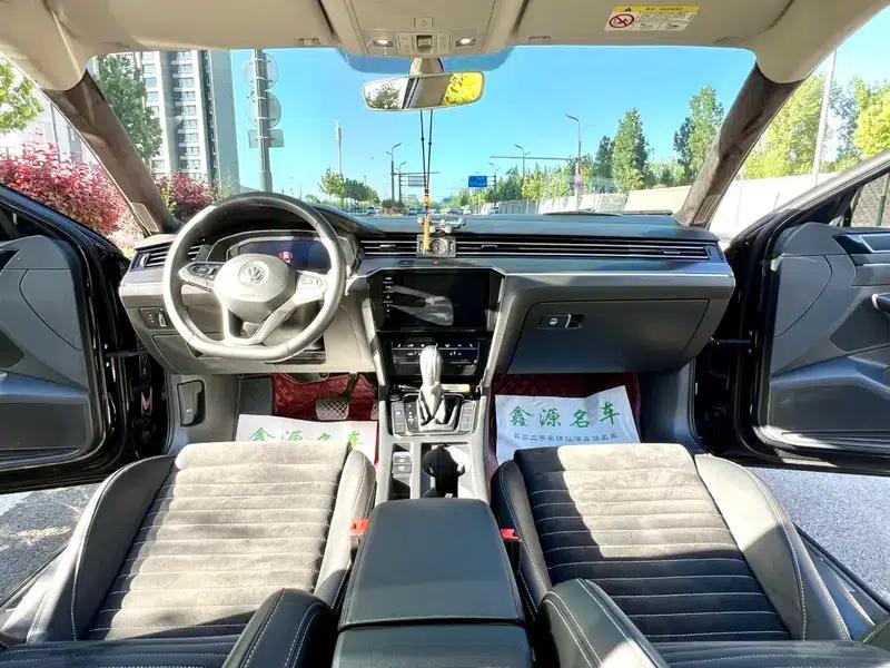 2020 Volkswagen Passat 330TSI DSG Luxury — миниатюра 9