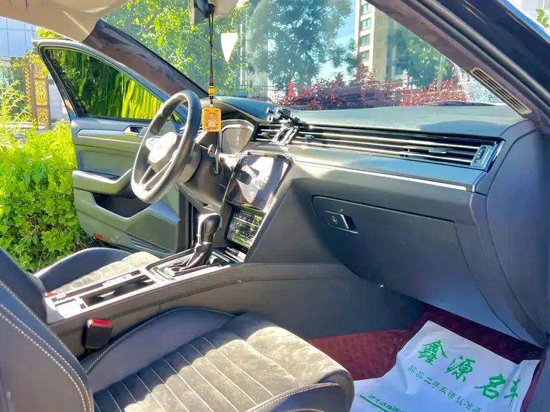 2020 Volkswagen Passat 330TSI DSG Luxury — миниатюра 10