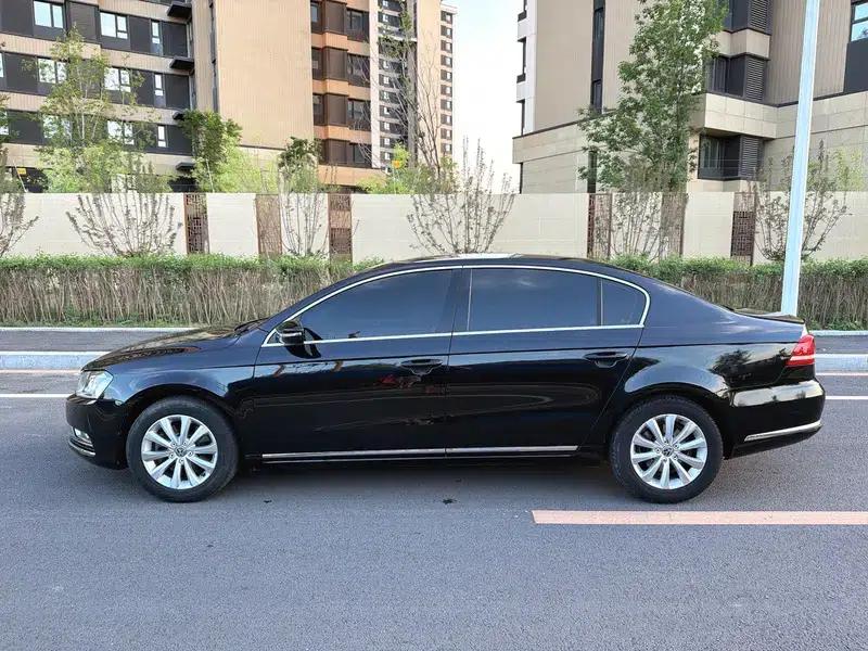 2015 Volkswagen Passat 2.0TSI Luxury — миниатюра 4