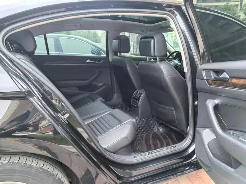 2018 Volkswagen Magotan 330TSI DSG Luxury — миниатюра 7