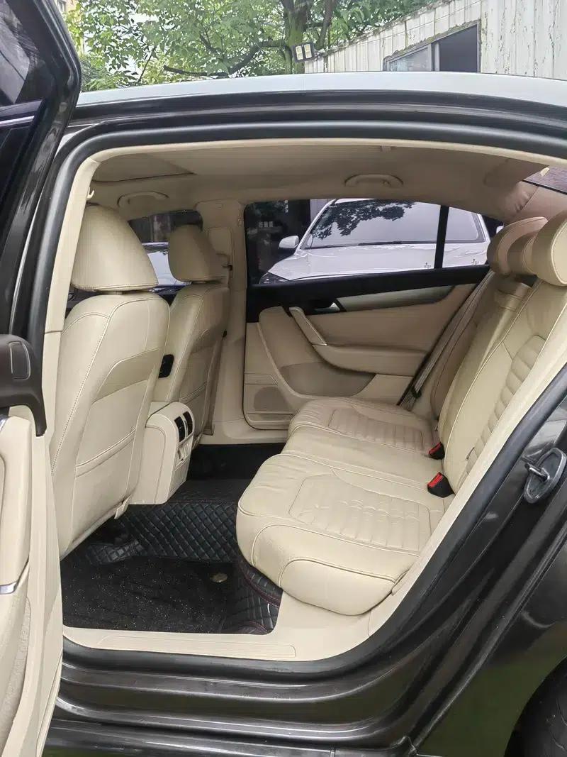 2013 Volkswagen Passat 1.8TSI Luxury — миниатюра 12