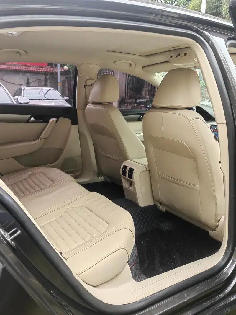 2013 Volkswagen Passat 1.8TSI Luxury — миниатюра 7