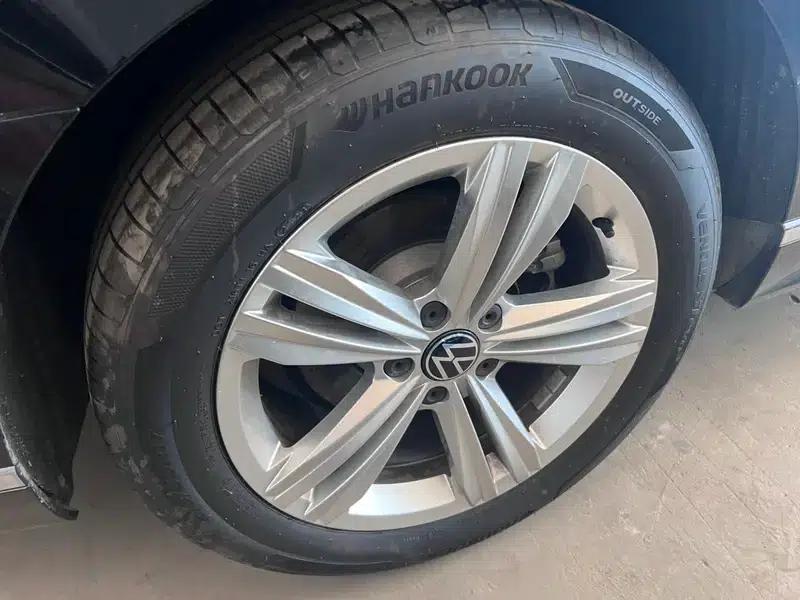 Magotan 2023 2 Millionth Unit Commemorative Edition 280TSI DSG Leading Model — миниатюра 7