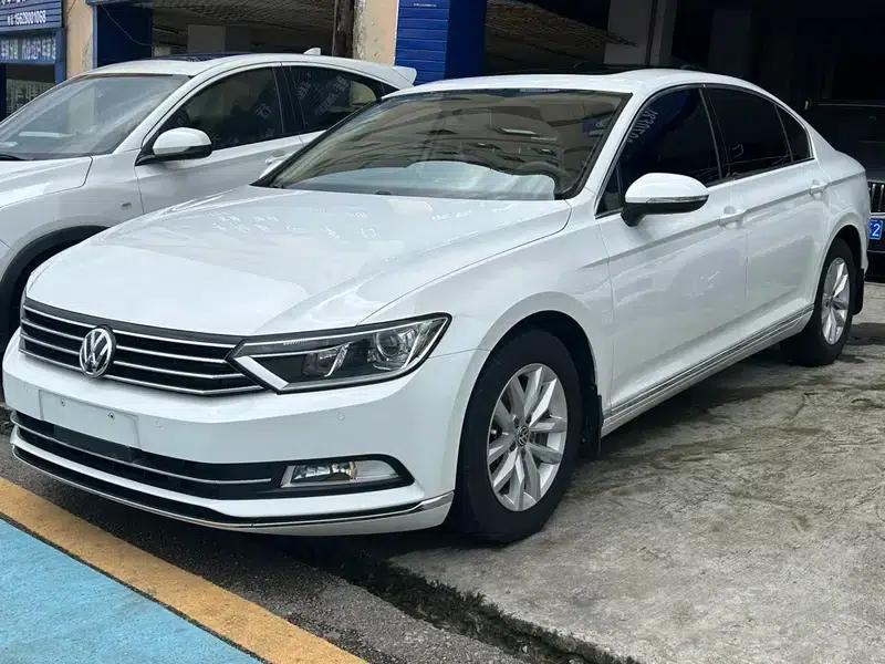 2017 Volkswagen Passat 280TSI DSG Comfort — миниатюра 1