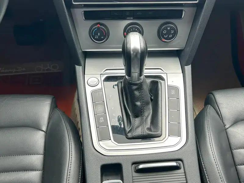 2017 Volkswagen Passat 280TSI DSG Comfort — миниатюра 19