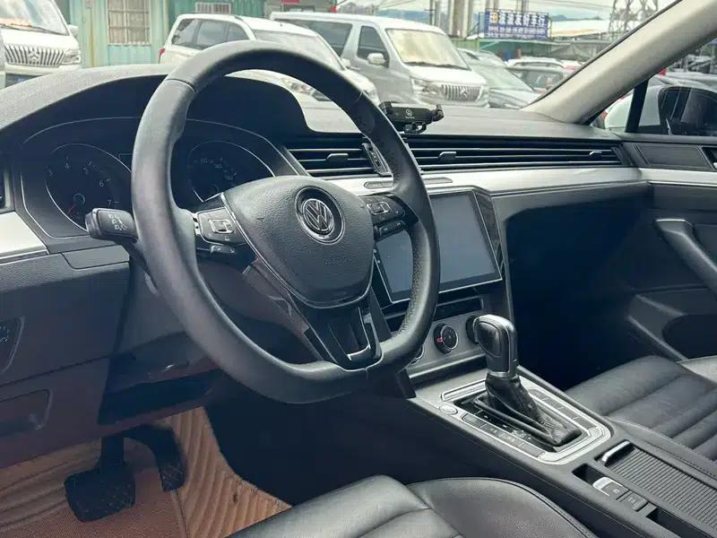 2017 Volkswagen Passat 280TSI DSG Comfort — миниатюра 22