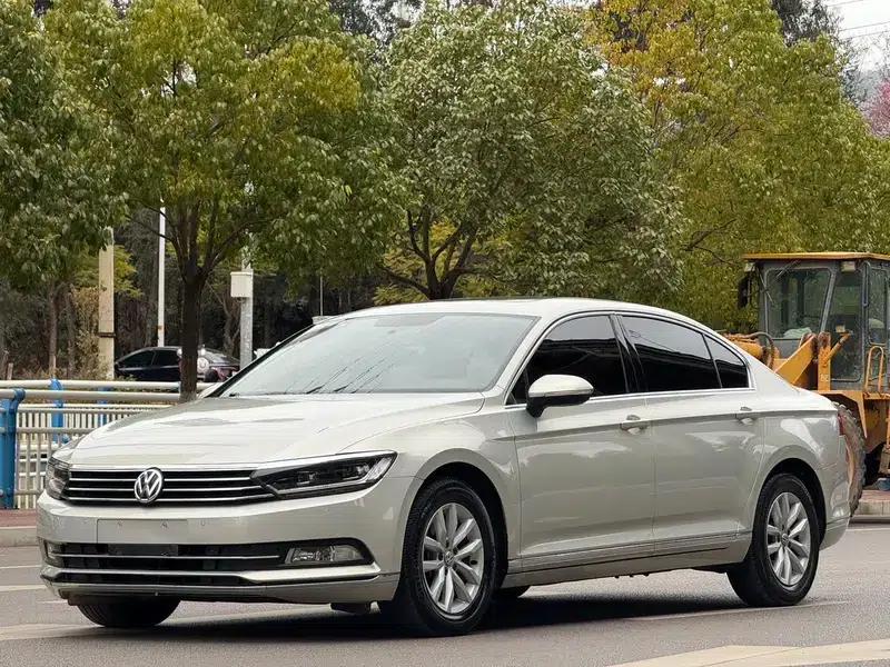 2018 Volkswagen Passat 280TSI DSG Comfort — миниатюра 1