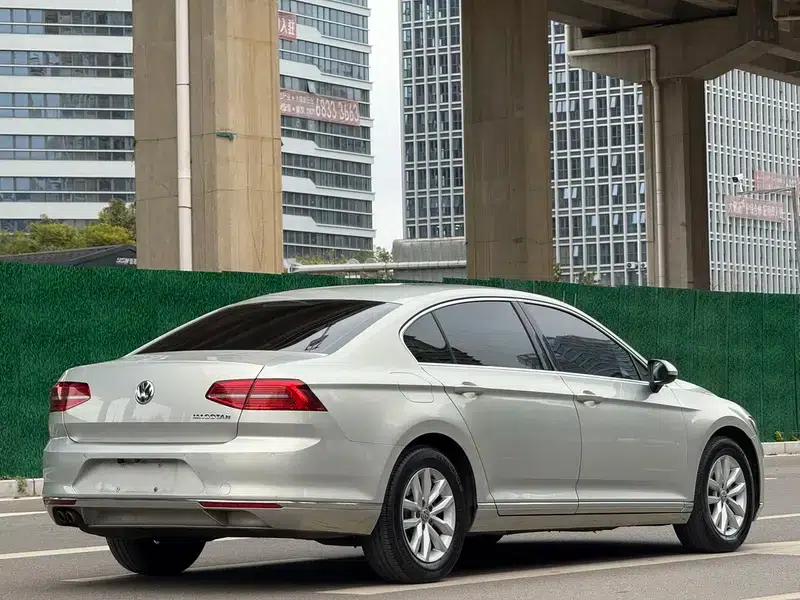 2018 Volkswagen Passat 280TSI DSG Comfort — миниатюра 4