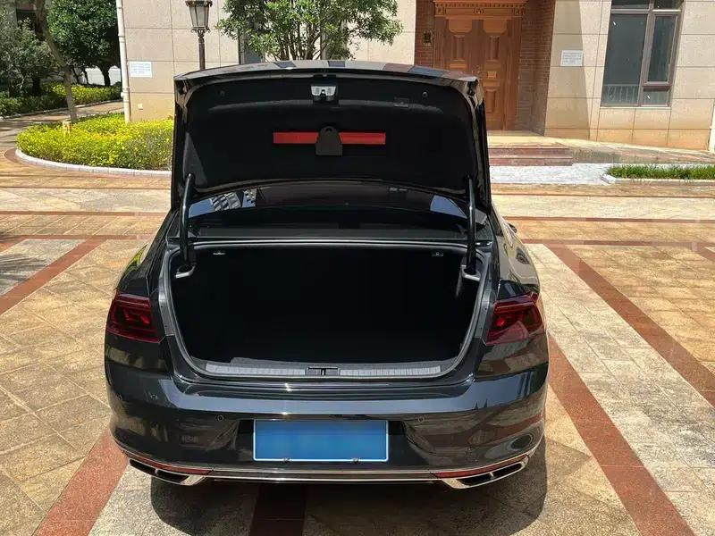 Volkswagen Magotan 2023 2 Millionth Unit Commemorative Edition 330TSI DSG Luxury — миниатюра 11