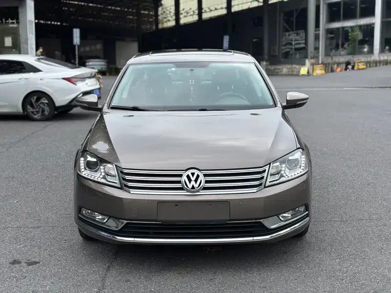 2015 Volkswagen Passat 1.8TSI Luxury — миниатюра 2