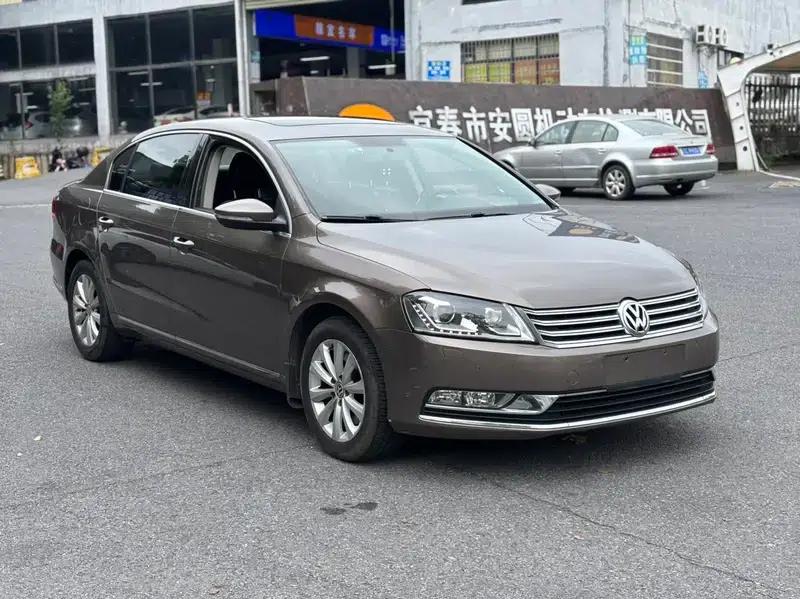 2015 Volkswagen Passat 1.8TSI Luxury — миниатюра 3