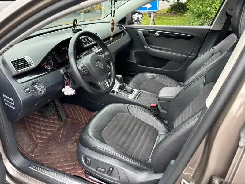 2015 Volkswagen Passat 1.8TSI Luxury — миниатюра 25