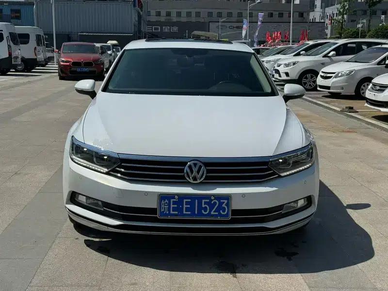 2018 Volkswagen Magotan Facelift 330TSI DSG Luxury Model — миниатюра 2