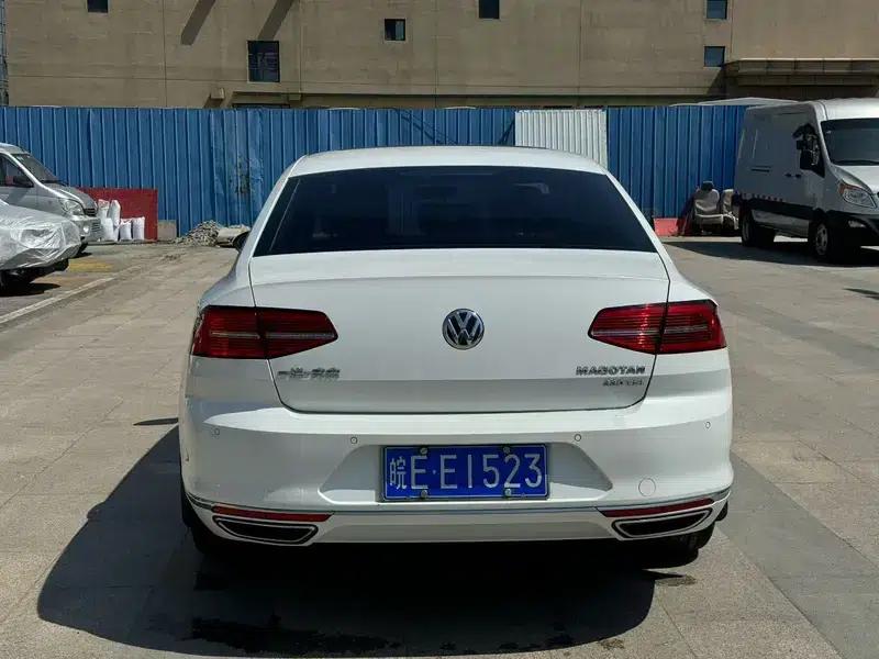 2018 Volkswagen Magotan Facelift 330TSI DSG Luxury Model — миниатюра 5