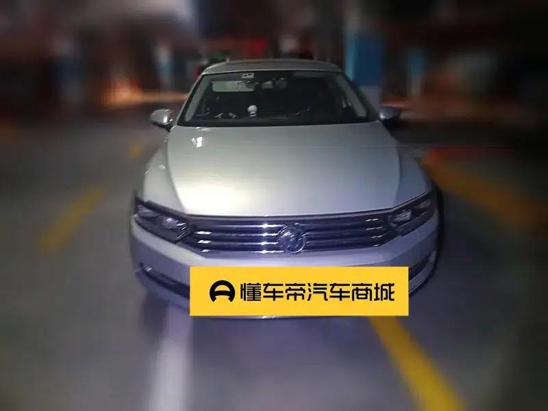 2019 Volkswagen Magotan 330TSI DSG Leading Edition (China VI Emission Standard) — миниатюра 2