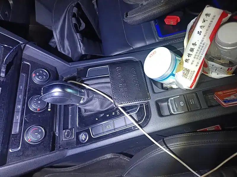 2019 Volkswagen Magotan 330TSI DSG Leading Edition (China VI Emission Standard) — миниатюра 14