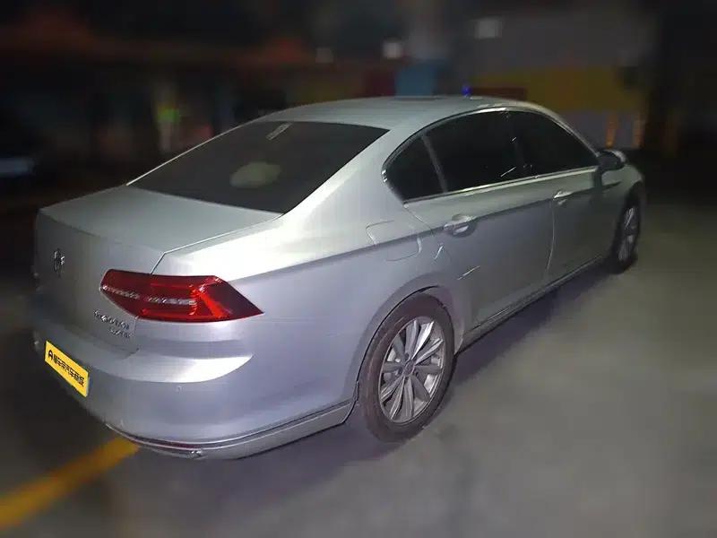 2019 Volkswagen Magotan 330TSI DSG Leading Edition (China VI Emission Standard) — миниатюра 4
