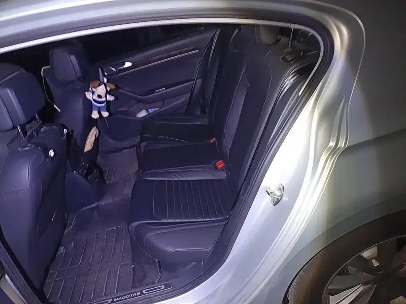 2019 Volkswagen Magotan 330TSI DSG Leading Edition (China VI Emission Standard) — миниатюра 9