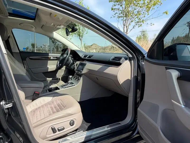 2016 Volkswagen Passat 2.0TSI Smart Premium Edition — миниатюра 29