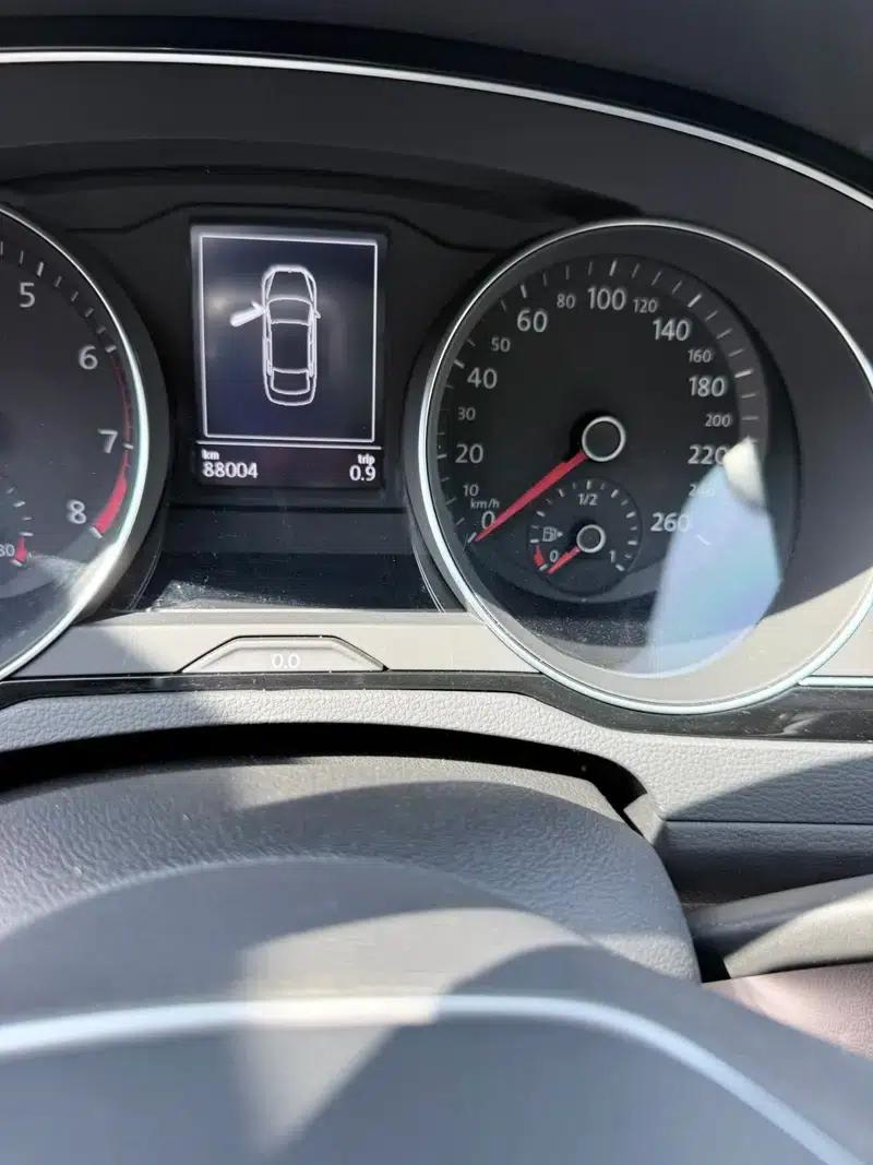 2020 Volkswagen Passat 330TSI DSG Leading Edition — миниатюра 7