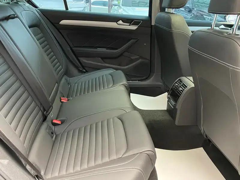Volkswagen Magotan 2023 2 Millionth Unit Commemorative Edition 280TSI DSG Comfort Model — миниатюра 13