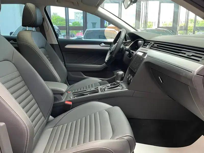 Volkswagen Magotan 2023 2 Millionth Unit Commemorative Edition 280TSI DSG Comfort Model — миниатюра 14