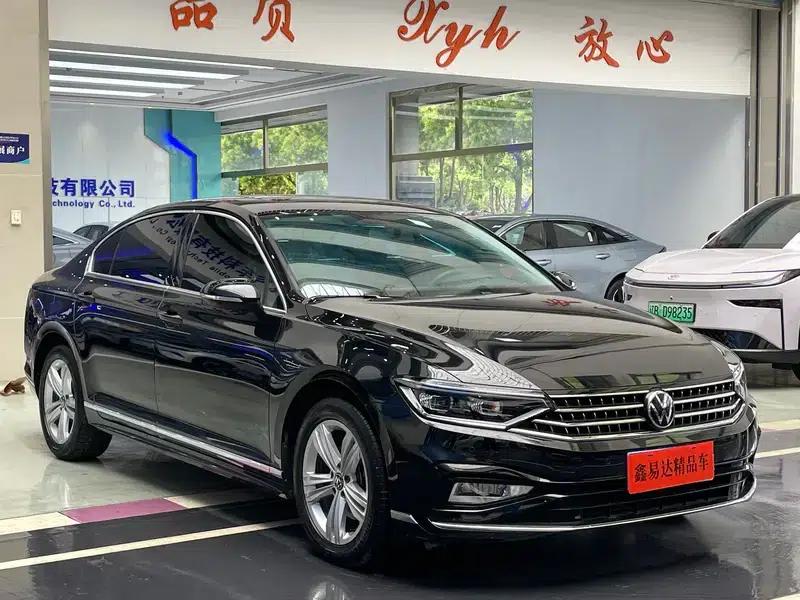 Volkswagen Magotan 2023 2 Millionth Unit Commemorative Edition 280TSI DSG Comfort Model — миниатюра 3
