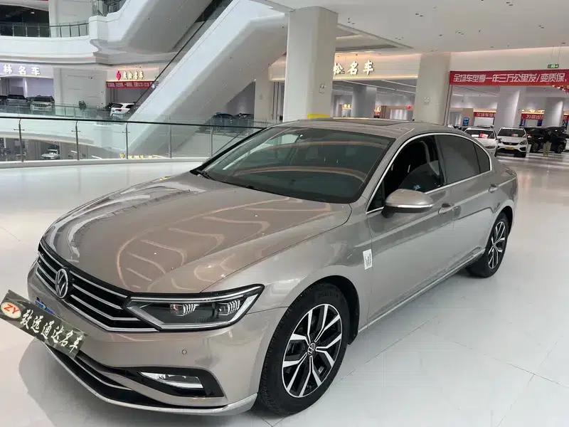 Volkswagen Passat 2021 330TSI DSG 30th Anniversary Edition — миниатюра 1