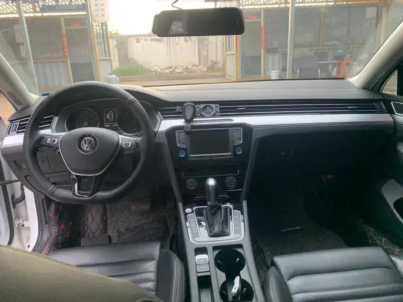 2017 Volkswagen Magotan 330TSI DSG Leading Edition — миниатюра 15
