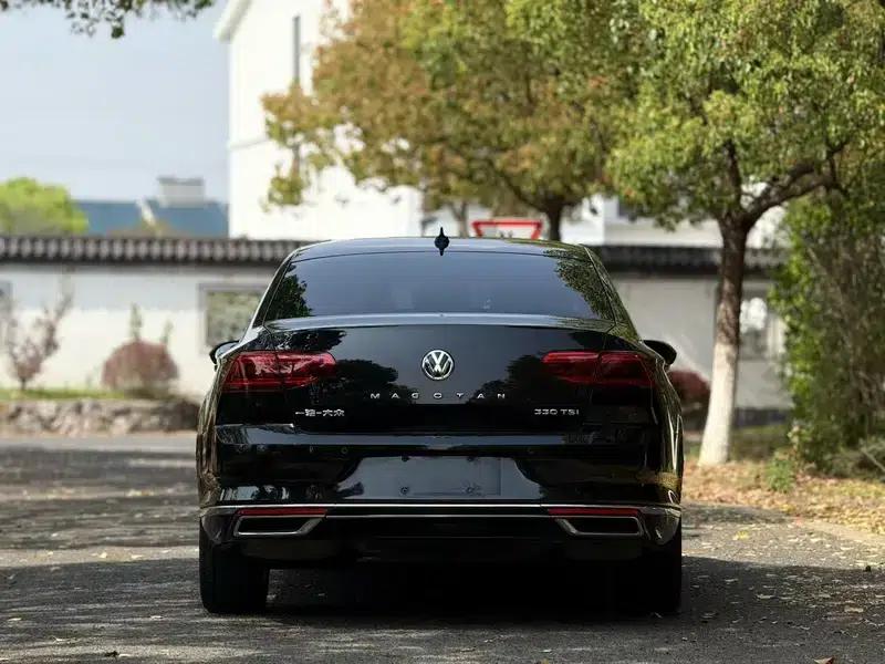 2020 Volkswagen Passat 330TSI DSG Premium — миниатюра 5