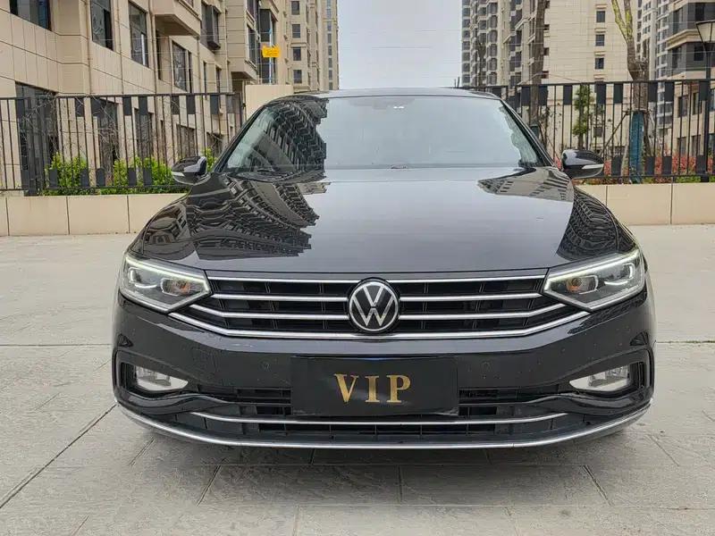 2020 Volkswagen Passat 330TSI DSG Leading Edition — миниатюра 2
