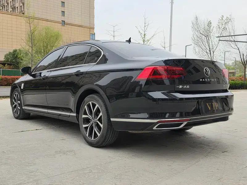 2020 Volkswagen Passat 330TSI DSG Leading Edition — миниатюра 5