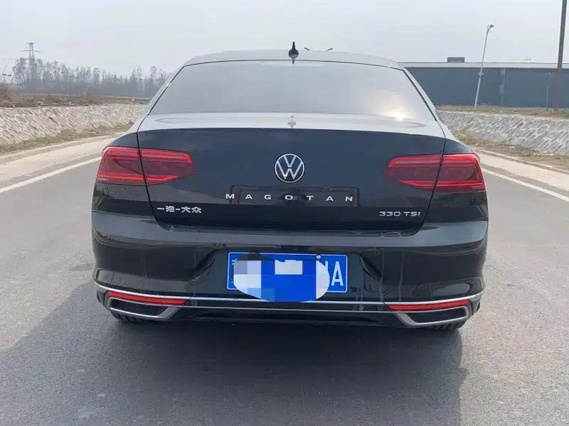 2020 Volkswagen Passat 330TSI DSG Leading Edition — миниатюра 5
