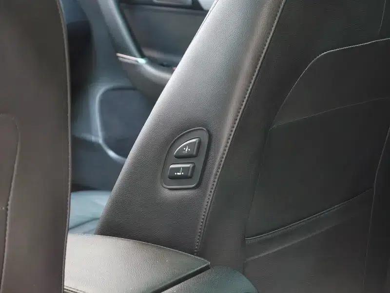 2015 Volkswagen Passat 1.8TSI Luxury — миниатюра 11