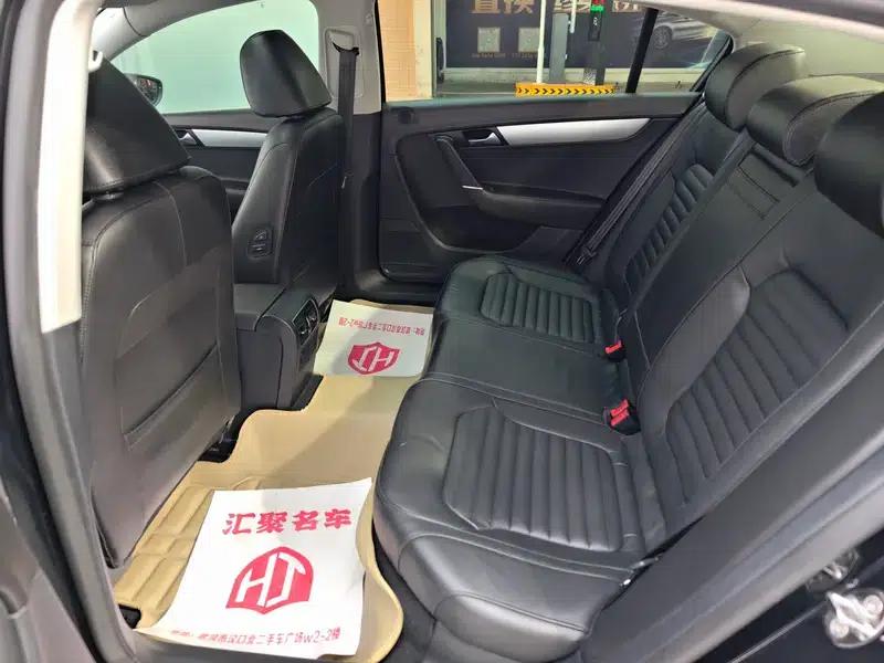 2015 Volkswagen Passat 1.8TSI Luxury — миниатюра 30