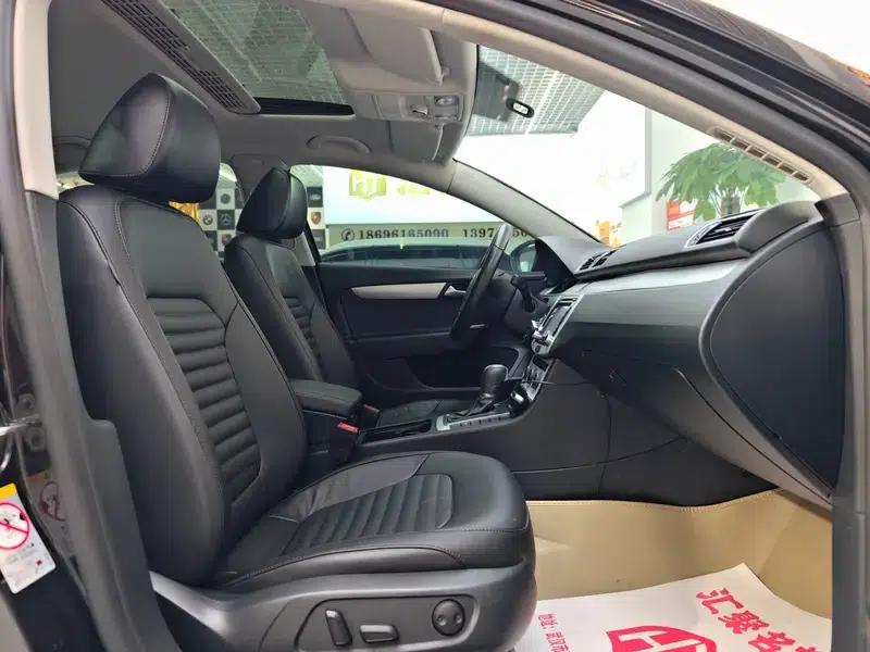 2015 Volkswagen Passat 1.8TSI Luxury — миниатюра 33