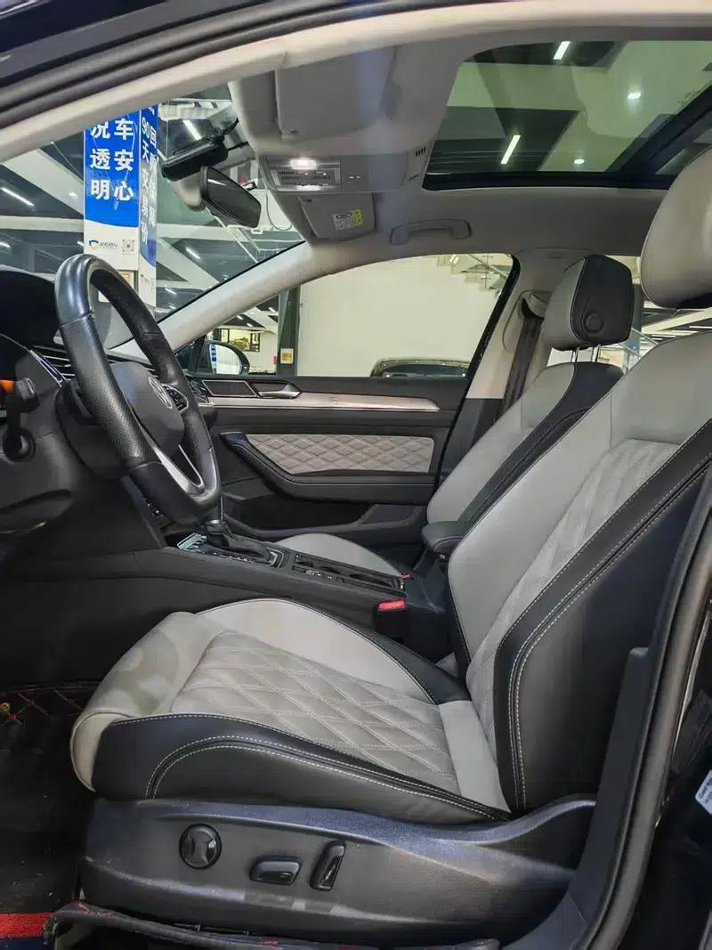Volkswagen Magotan 2023 2 Millionth Unit Commemorative Edition 330TSI DSG Leading Model — миниатюра 8