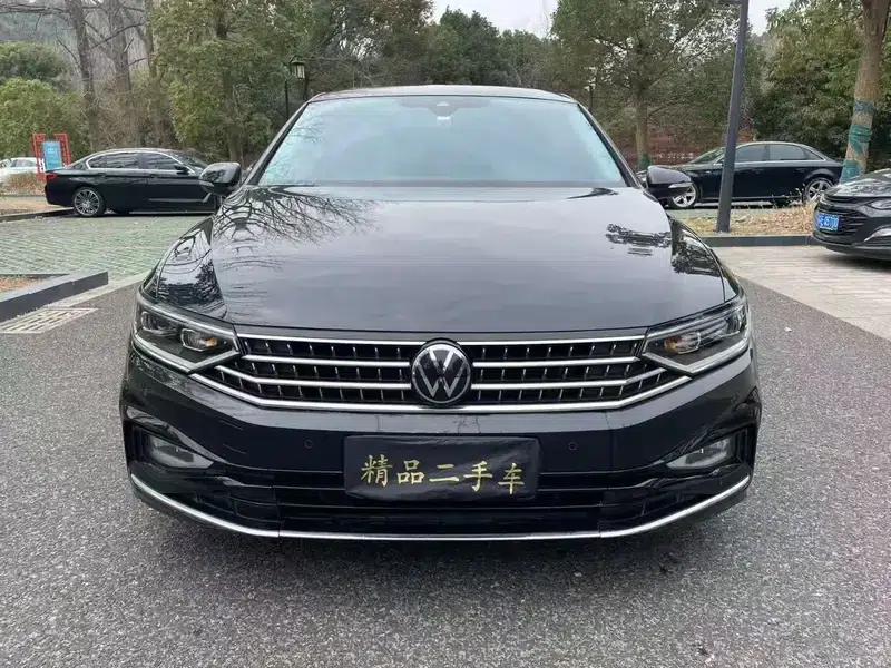 Volkswagen Magotan 2023 2 Millionth Unit Commemorative Edition 330TSI DSG Luxury — миниатюра 2