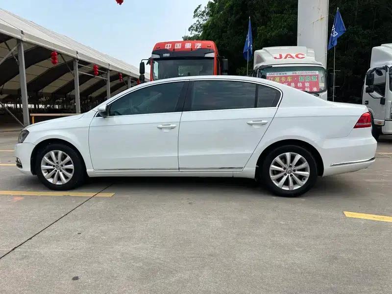 2013 Volkswagen Passat 1.8TSI Luxury — миниатюра 4