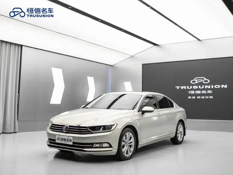 2019 Volkswagen Magotan 330TSI DSG Luxury Edition (China VI Emission Standard) — миниатюра 1