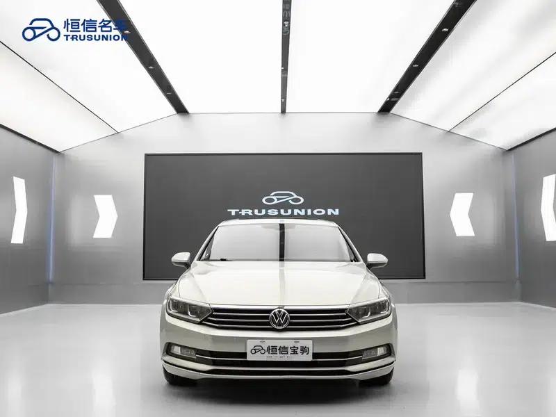 2019 Volkswagen Magotan 330TSI DSG Luxury Edition (China VI Emission Standard) — миниатюра 2