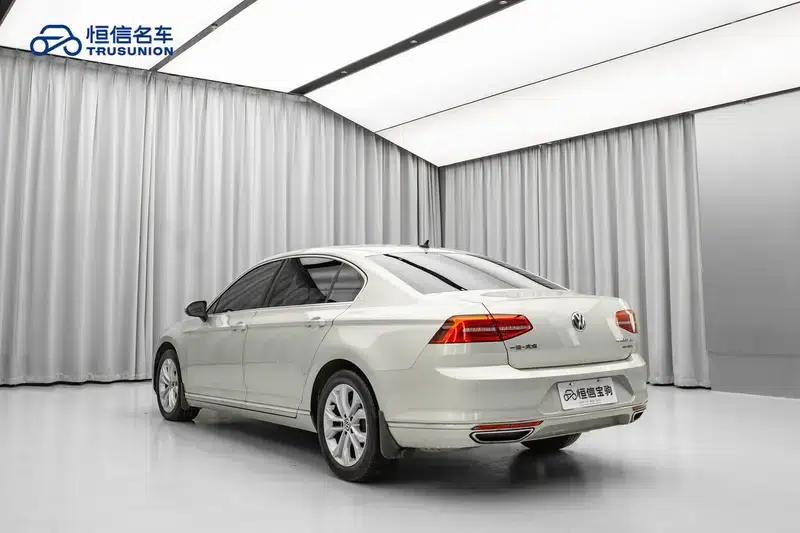 2019 Volkswagen Magotan 330TSI DSG Luxury Edition (China VI Emission Standard) — миниатюра 4