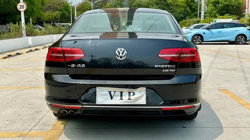 2017 Volkswagen Magotan 330TSI DSG Leading Edition — миниатюра 5