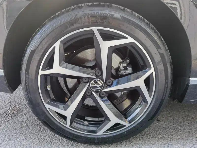2024 Volkswagen Magotan 330TSI DSG Luxury Edition (2 Million Units Limited Edition) — миниатюра 17