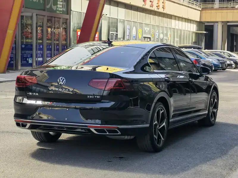 2024 Volkswagen Magotan 330TSI DSG Luxury Edition (2 Million Units Limited Edition) — миниатюра 6
